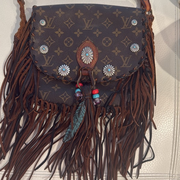 Louis Vuitton Handbags - Louis Vuitton Upcycled Vintage St. Cloud Boho bag